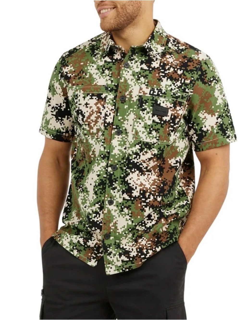 Men's Dogg Supply Short-Sleeve Pixel Camo Button-Down Shirt - Green